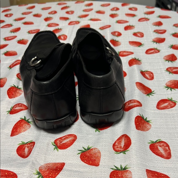 Salvatore ferragamo Men's Black Leather Loafers - Picture 6 of 10